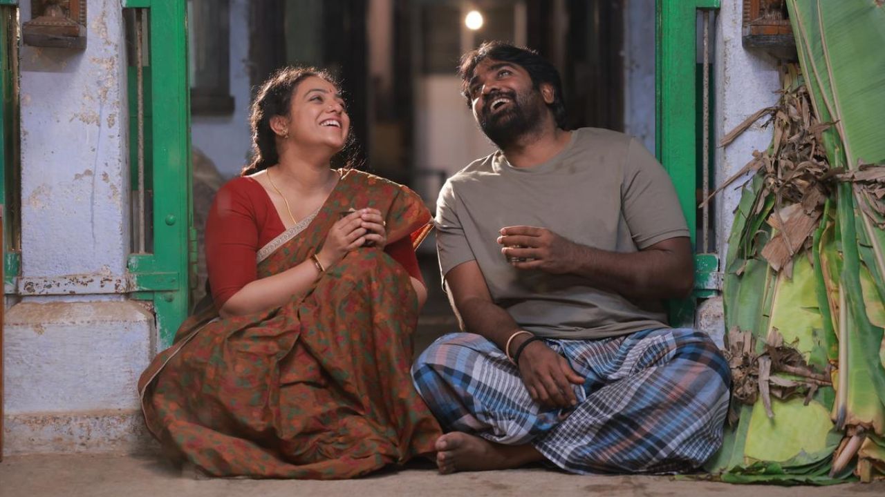 திரையரங்குகளில் வெற்றிநடைபோடும் தலைவன் தலைவி படத்தின் ஓடிடி ரிலீஸ் எப்போது? வைரலாகும் தகவல்! திரையரங்குகளில் வெற்றிநடைபோடும் தலைவன் தலைவி படத்தின் ஓடிடி ரிலீஸ் எப்போது? வைரலாகும் தகவல்!