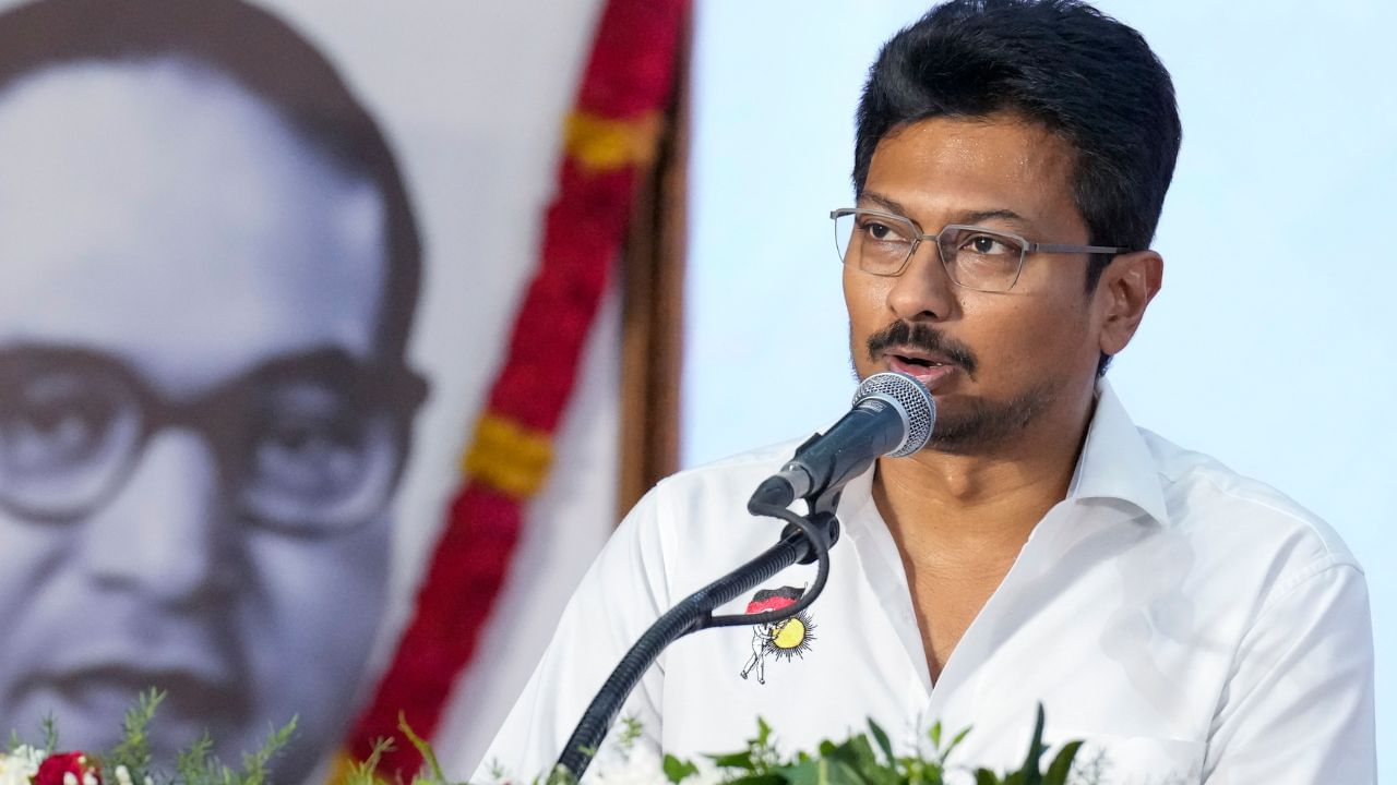 ‘டெபாசிட் இழக்கும்’ அதிமுக பாஜக கூட்டணி குறித்து விமர்சித்த உதயநிதி ஸ்டாலின் ‘டெபாசிட் இழக்கும்’ அதிமுக பாஜக கூட்டணி குறித்து விமர்சித்த உதயநிதி ஸ்டாலின்