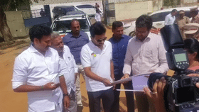 திருச்சியில் காமராஜர் நூலக கட்டுமான பணிகளை பார்வையிட்ட உதயநிதி ஸ்டாலின்