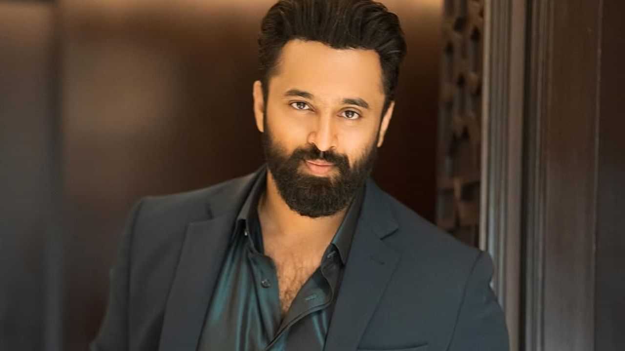 ஹேக் செய்யப்பட்டது உன்னி முகுந்தனின் இன்ஸ்டா அக்கவுண்ட்... வைரலாகும் போஸ்ட்!