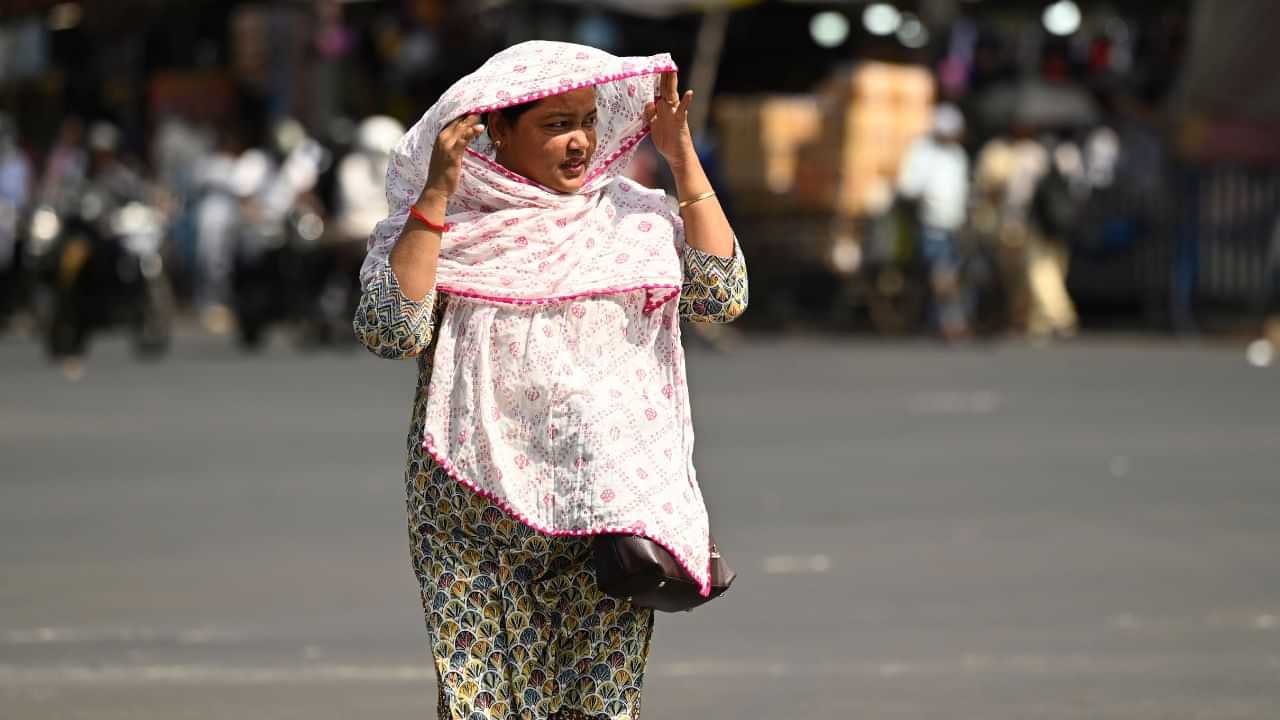 கொளுத்தும் வெயில்.. 100 டிகிரி பாரன்ஹீட் கடந்து பதிவாகும் வெப்பநிலை..