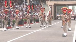 79வது சுதந்திர தின கொண்டாட்டத்தின் முன்னோட்டம்.. வாகா எல்லையில் இந்திய இராணுவம் பயிற்சி!