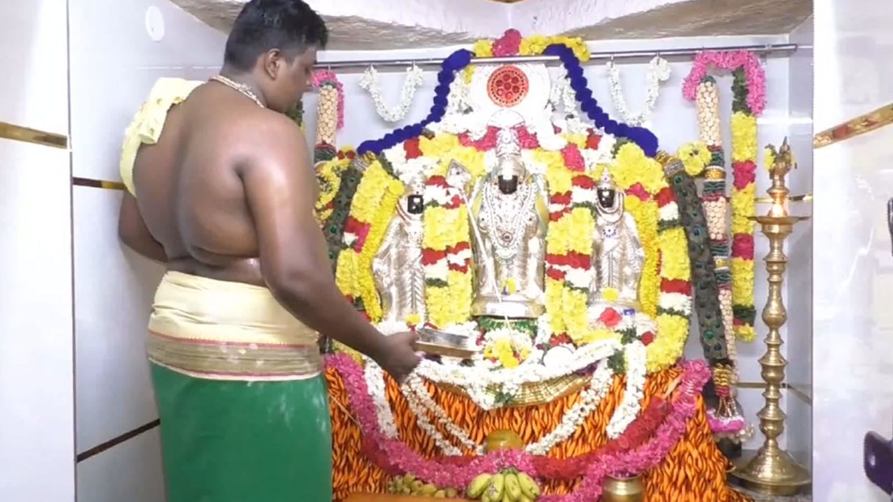 ஆடி 18.. வேலூர் முருகன் கோயிலில் ஆயிரக்கணக்கான பக்தர்கள் சாமி தரிசனம்..