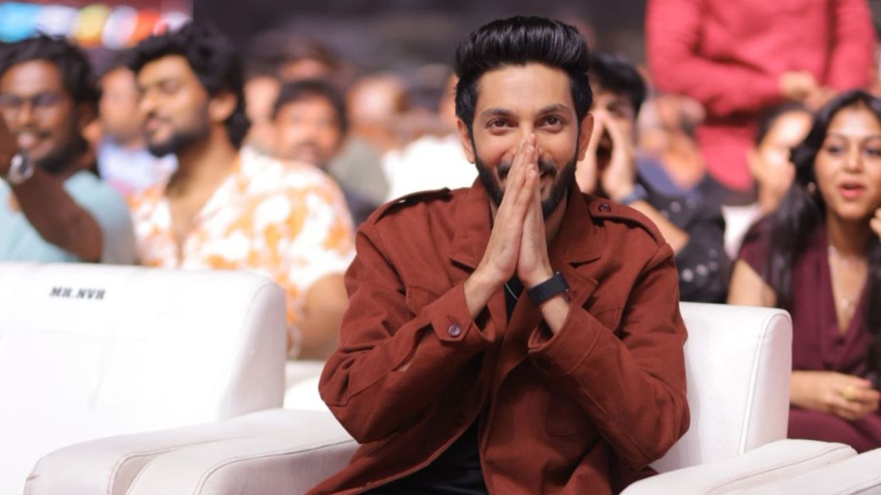 Anirudh : நீங்கள் காட்டும் அன்பிற்கு நன்றி.. மதராஸி பட பாடல்கள் வரவேற்பு குறித்து அனிருத் நெகிழ்ச்சி! Anirudh : நீங்கள் காட்டும் அன்பிற்கு நன்றி.. மதராஸி பட பாடல்கள் வரவேற்பு குறித்து அனிருத் நெகிழ்ச்சி!