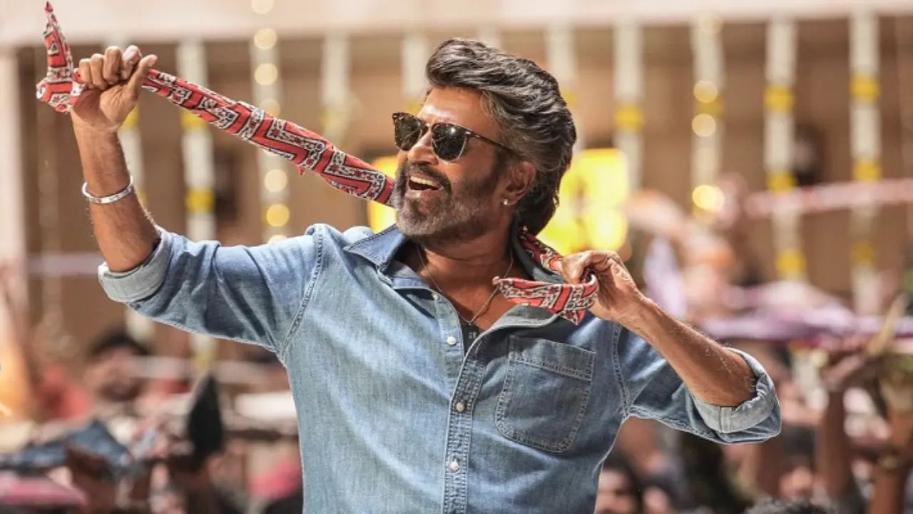 Coolie : கேரளாவில் மோகன்லாலுக்கு ஈடுகொடுக்கும் ரஜினிகாந்த்.. டிக்கெட் புக்கிங்கில் வசூலை அள்ளும் கூலி படம்! Coolie : கேரளாவில் மோகன்லாலுக்கு ஈடுகொடுக்கும் ரஜினிகாந்த்.. டிக்கெட் புக்கிங்கில் வசூலை அள்ளும் கூலி படம்!
