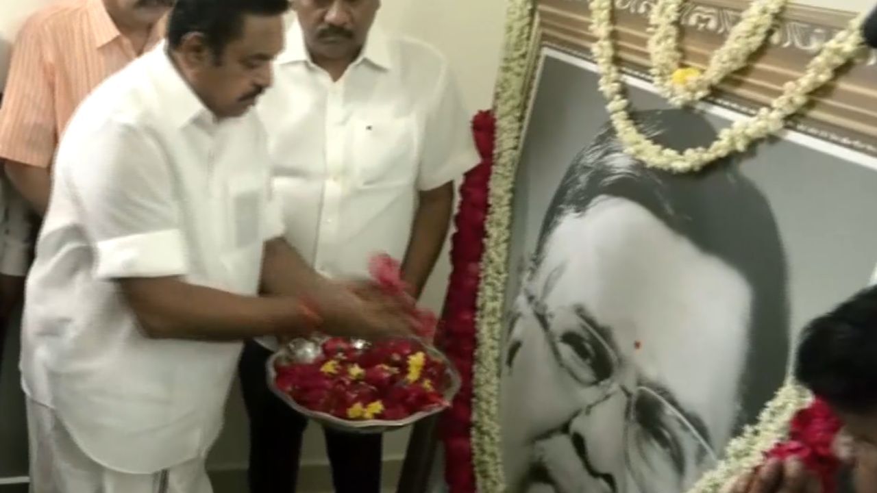 இல. கணேசன் வீட்டுக்குச் சென்று மரியாதை செலுத்திய ஈபிஎஸ்!