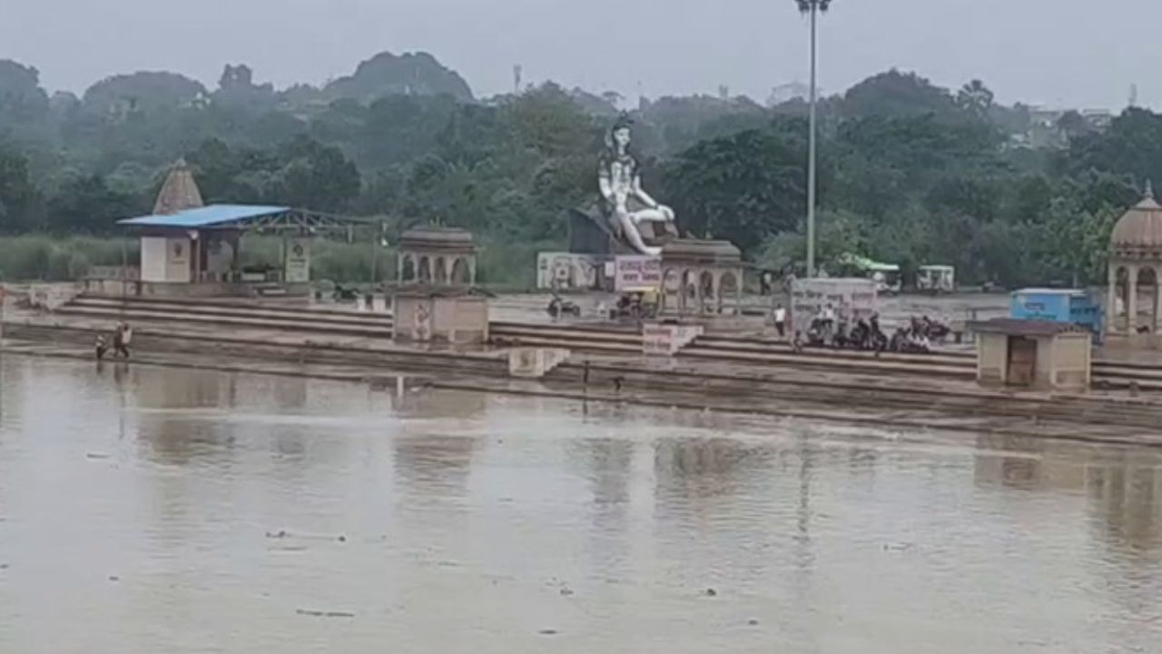 கிடுகிடுவென உயரும் ரப்தி ஆற்றின் நீர்மட்டம்.. அதிகாரிகள் உஷார்!