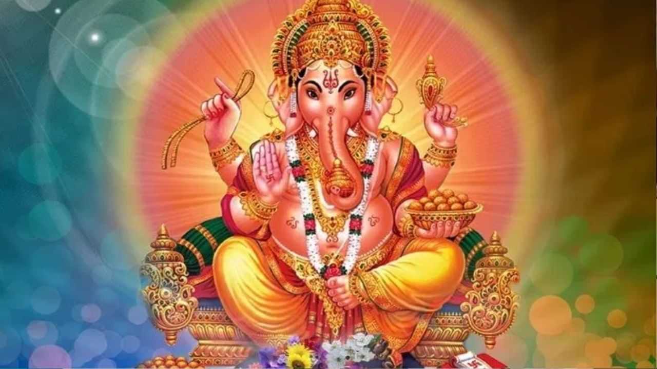 Ganesh Chaturthi 2025: விநாயகர் சதுர்த்தி எப்போது? - அதன் வரலாறு தெரிஞ்சுகோங்க! Ganesh Chaturthi 2025: விநாயகர் சதுர்த்தி எப்போது? - அதன் வரலாறு தெரிஞ்சுகோங்க!