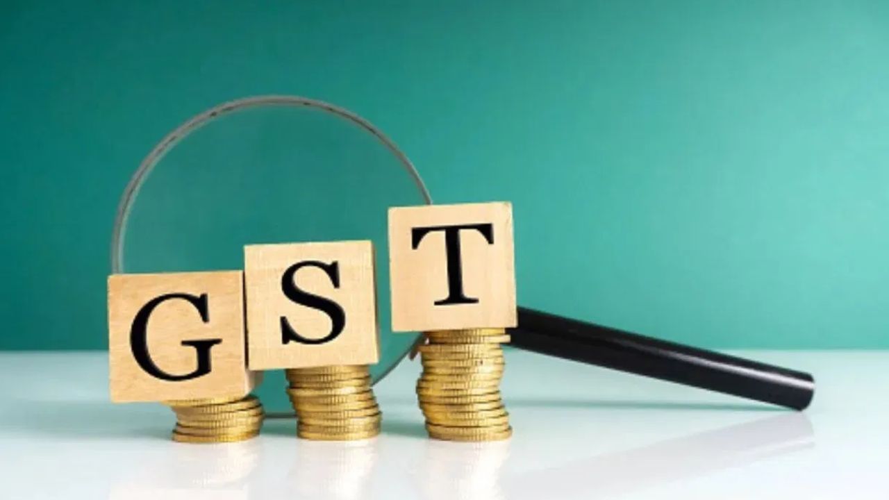 GST : தீபாவளி பரிசாக குறையும் ஜிஎஸ்டி?.. பிரதமரின் அறிவிப்பு குறித்து விளக்கம் அளித்த நிதி அமைச்சகம்!