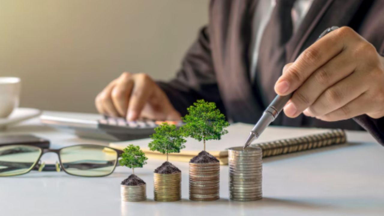 Investment : முதலீடு செய்யும்போது கடைபிடிக்க வேண்டிய 3 முக்கிய விஷயங்கள்.. கட்டாயம் தெரிந்துக்கொள்ளுங்கள்! Investment : முதலீடு செய்யும்போது கடைபிடிக்க வேண்டிய 3 முக்கிய விஷயங்கள்.. கட்டாயம் தெரிந்துக்கொள்ளுங்கள்!
