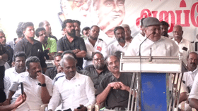 மதிமுகவில் ஜனநாயகம் இல்லை – மல்லை சத்யா போராட்டம் மதிமுகவில் ஜனநாயகம் இல்லை – மல்லை சத்யா போராட்டம்...