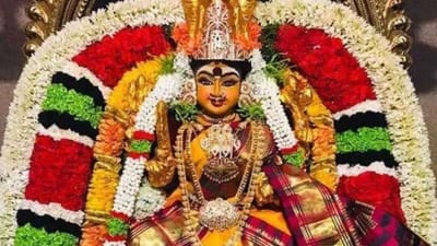ஆடி வெள்ளியில் அம்மனின் கண் கொள்ளா தரிசனம்!