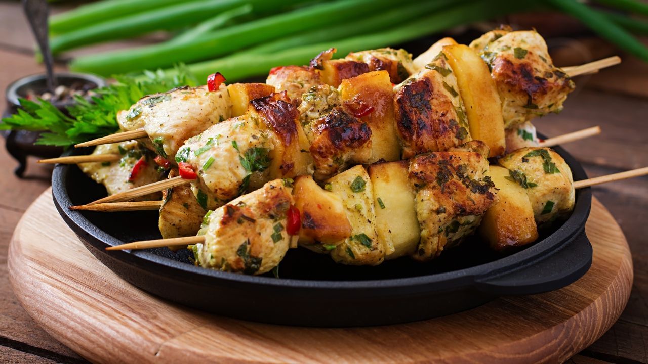 Food Recipe: அருமையான புதினா சிக்கன் டிக்கா செய்வது எப்படி? படிப்படியான செய்முறை இதோ! Food Recipe: அருமையான புதினா சிக்கன் டிக்கா செய்வது எப்படி? படிப்படியான செய்முறை இதோ!