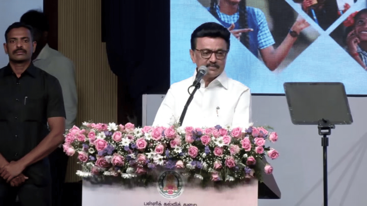 தமிழ்நாடு வறுமை இல்லாத மாநிலமாக இருக்கிறது - முதல்வர் பெருமிதம்