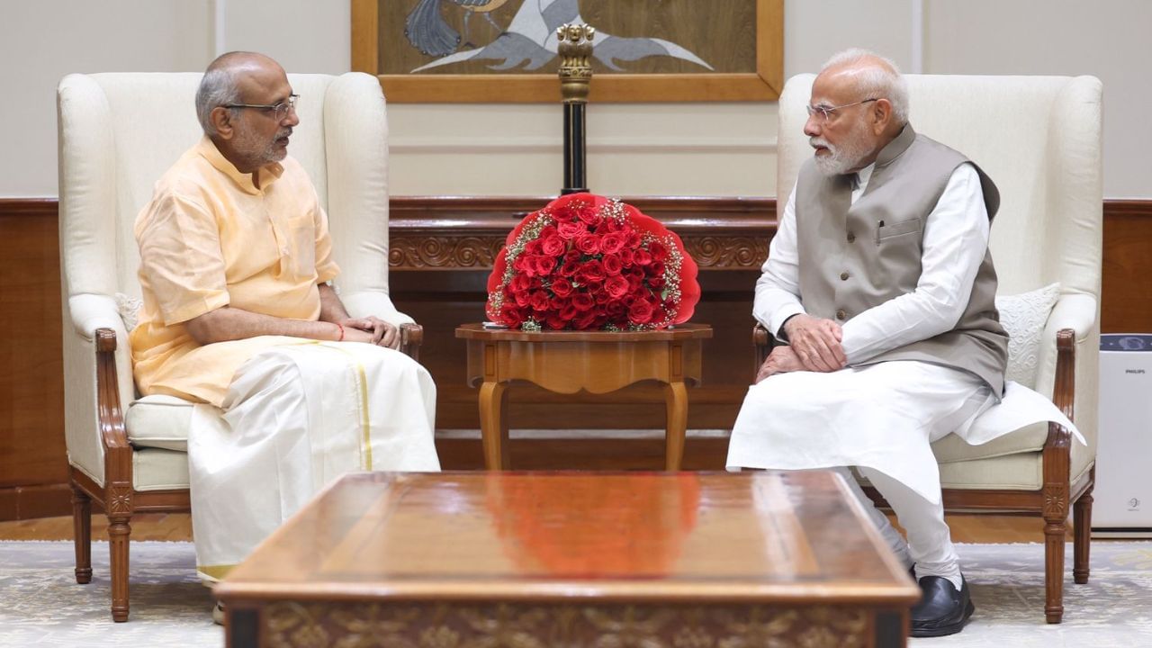 பிரதமர் மோடியை சந்தித்த துணை ஜனாதிபதி வேட்பாளர் சி.பி ராதாகிருஷ்ணன்..