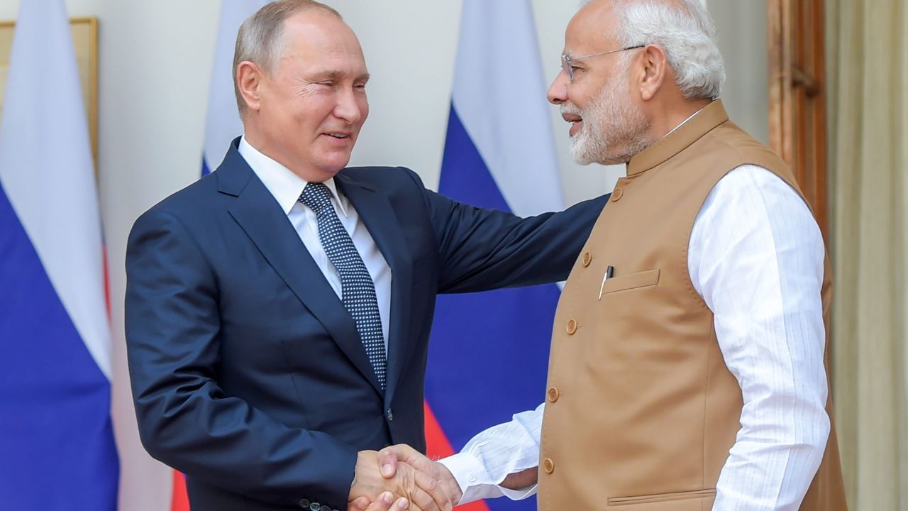 அமெரிக்க அதிபருடன் நடந்த பேச்சுவார்த்தை.. பிரதமர் மோடியிடம் விளக்கிய அதிபர் புதின்.. அமெரிக்க அதிபருடன் நடந்த பேச்சுவார்த்தை.. பிரதமர் மோடியிடம் விளக்கிய அதிபர் புதின்..