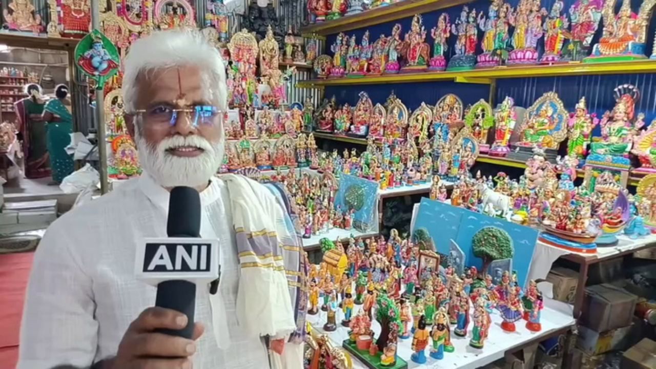 விரைவில் நவராத்திரி விழா.. கொலு பொம்மைகளை விற்க தொடங்கிய வியாபாரிகள்..!