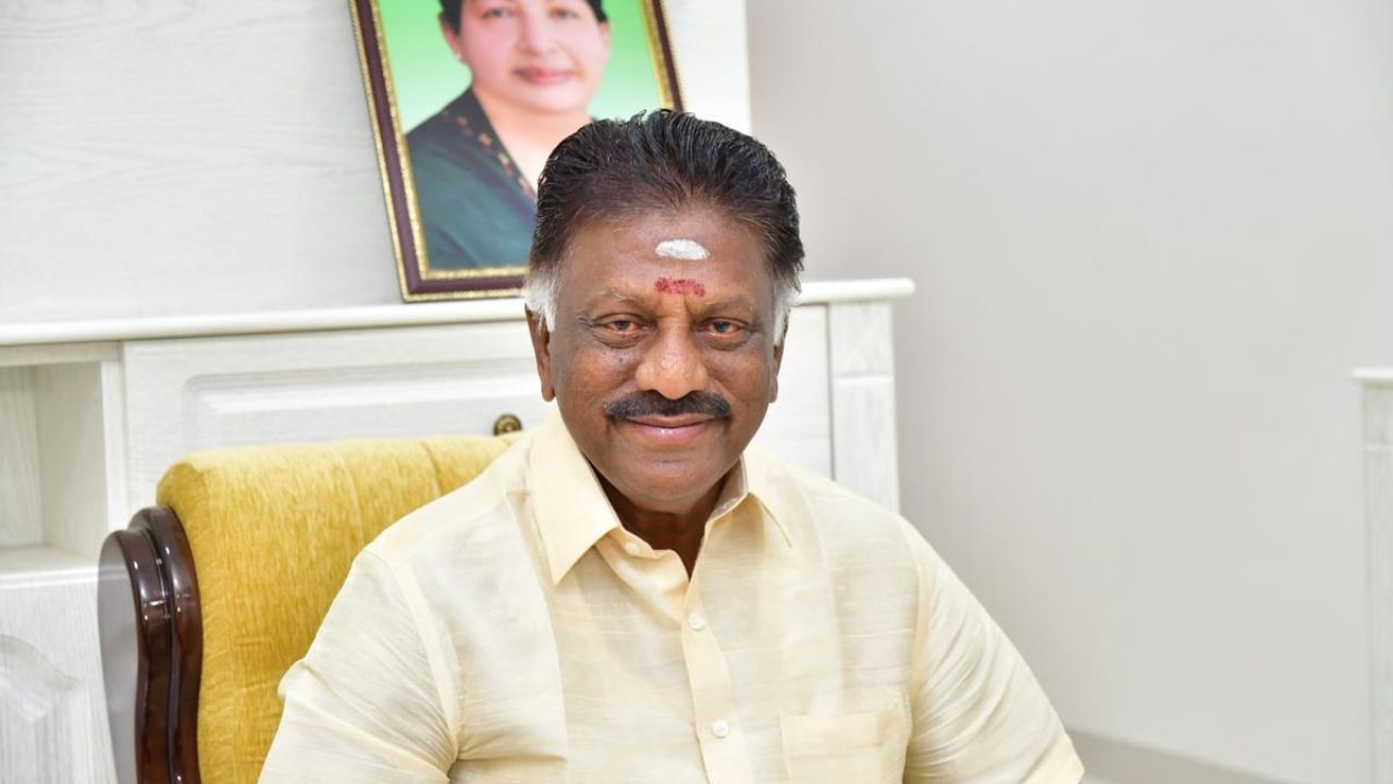 ’எதுவும் நடக்கலாம்’ ஓபிஎஸ் சொன்ன வார்த்தை.. அடுத்த கட்ட நகர்வு என்ன? ’எதுவும் நடக்கலாம்’ ஓபிஎஸ் சொன்ன வார்த்தை.. அடுத்த கட்ட நகர்வு என்ன?