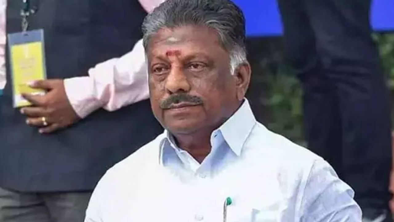 முதலமைச்சர் மு.க ஸ்டாலினை சந்தித்ததில் எந்த அரசியலும் இல்லை – ஓ. பன்னீர்செல்வம் திட்டவட்டம்.. முதலமைச்சர் மு.க ஸ்டாலினை சந்தித்ததில் எந்த அரசியலும் இல்லை – ஓ. பன்னீர்செல்வம் திட்டவட்டம்..