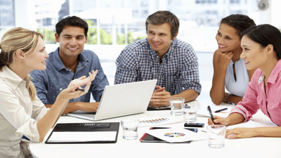 அதிகம் பேசும் நபராக நீங்கள்? நல்ல லிசனராக இருப்பதன் நன்மைகள் !