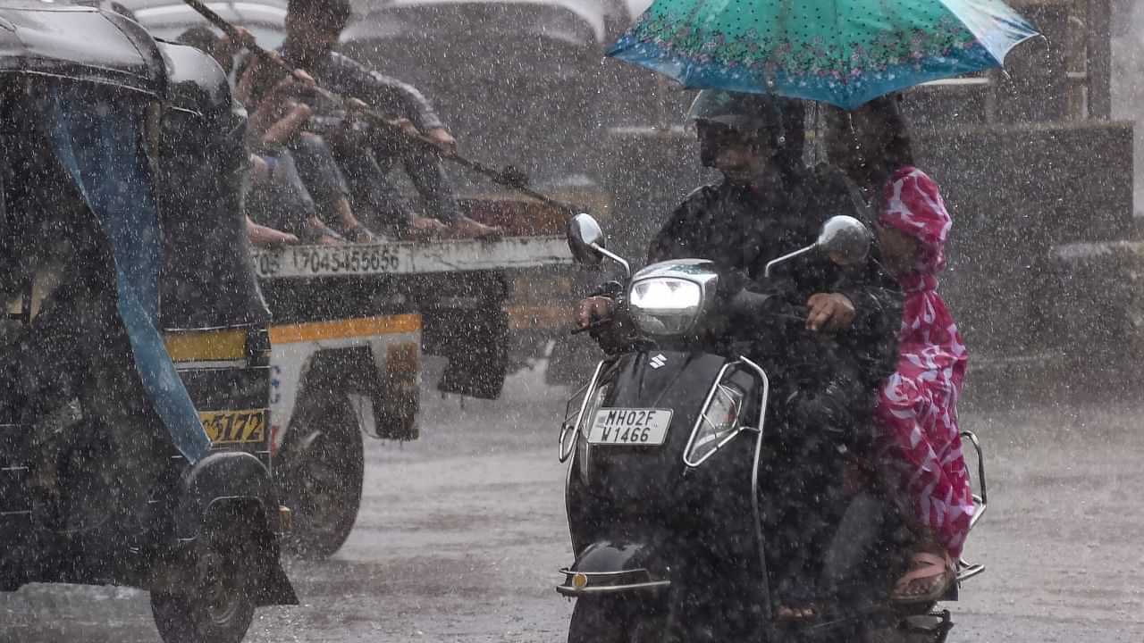 வங்கக்கடலில் உருவாகும் புதிய காற்றழுத்த தாழ்வு பகுதி.. 2 மாவட்டங்களுக்கு ஆரஞ்சு அலர்ட் எச்சரிக்கை..