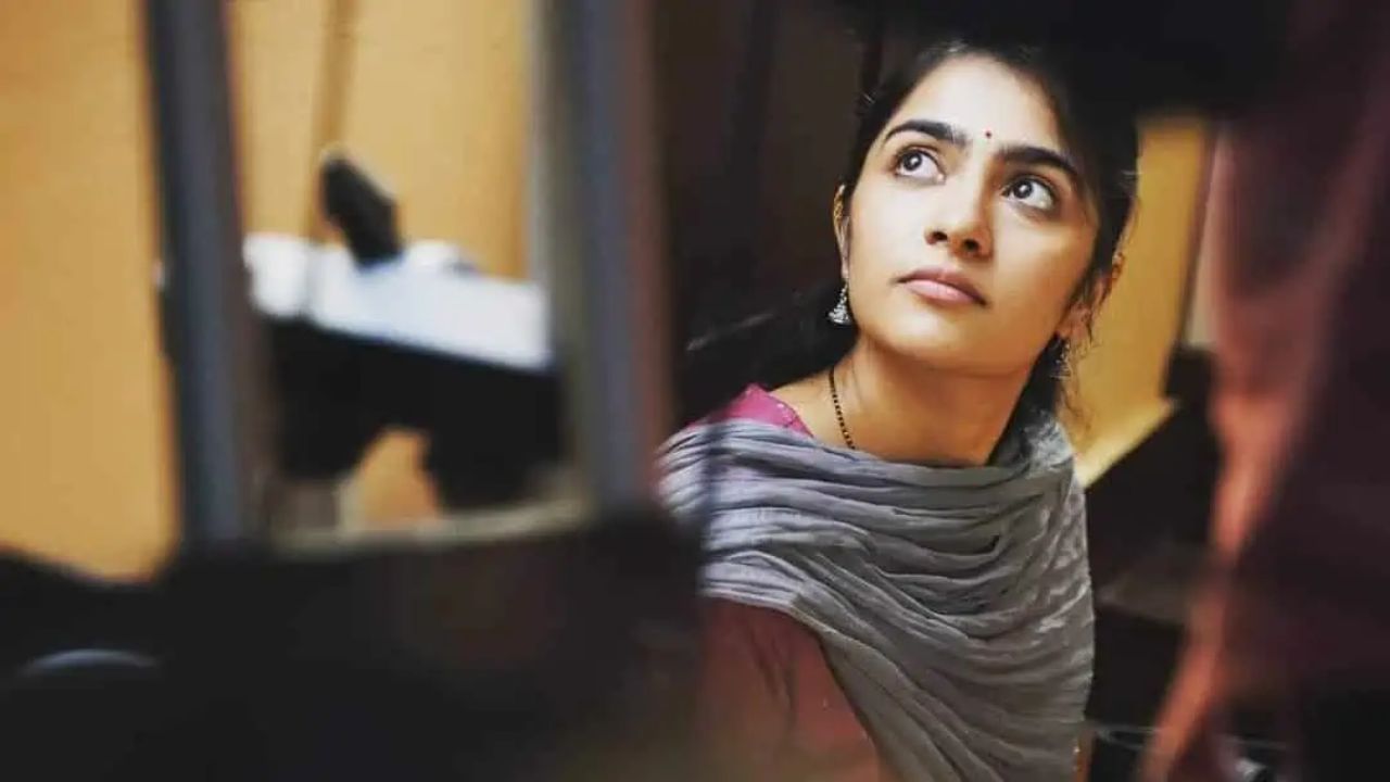 பெரும்பான்மையான நடிகர்கள் ஏ.ஆர்.முருதாஸ் இயக்கத்தில் நடிக்க ஆசைப்படுகிறார்கள் – நடிகை ருக்மினி வசந்த் பெரும்பான்மையான நடிகர்கள் ஏ.ஆர்.முருதாஸ் இயக்கத்தில் நடிக்க ஆசைப்படுகிறார்கள் – நடிகை ருக்மினி வசந்த்