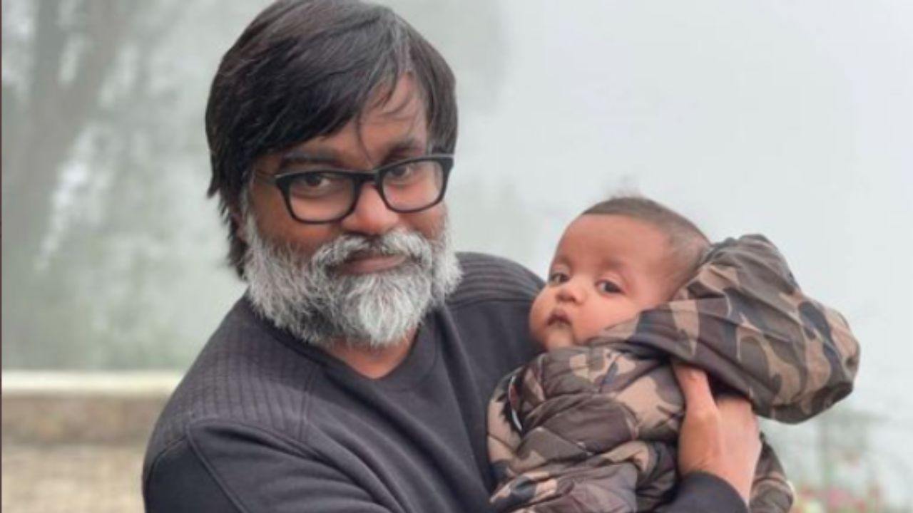 அந்த வயசுக்கு இந்த உலகத்துல எதைப் பத்தியும் கவலை இல்லை… வைரலாகும் செல்வராகவனின் இன்ஸ்டாகிராம் பதிவு! அந்த வயசுக்கு இந்த உலகத்துல எதைப் பத்தியும் கவலை இல்லை… வைரலாகும் செல்வராகவனின் இன்ஸ்டாகிராம் பதிவு!