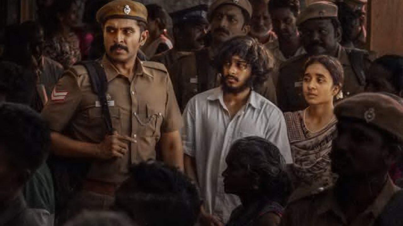 விக்ரம் பிரபுவின் சிறை படத்தின் ஃபர்ஸ்ட் லுக் போஸ்டரை வெளியிட்ட லோகேஷ் கனகராஜ் விக்ரம் பிரபுவின் சிறை படத்தின் ஃபர்ஸ்ட் லுக் போஸ்டரை வெளியிட்ட லோகேஷ் கனகராஜ்