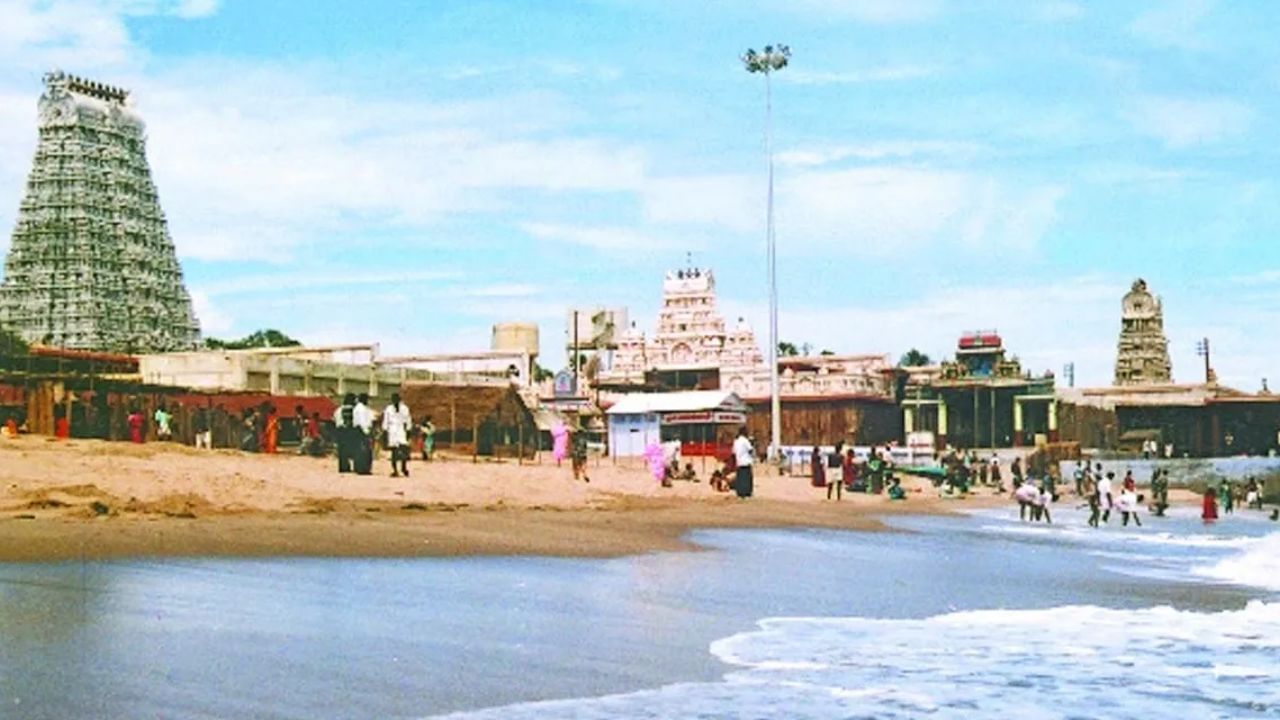 திருச்செந்தூரில் முறைகேடான டிக்கெட் விற்பனை.. நடவடிக்கை எடுக்க உயர்நீதிமன்றம் உத்தரவு.. திருச்செந்தூரில் முறைகேடான டிக்கெட் விற்பனை.. நடவடிக்கை எடுக்க உயர்நீதிமன்றம் உத்தரவு..