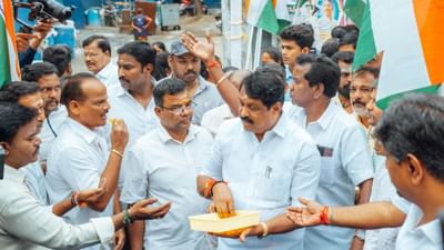79வது சுதந்திர தினம்.. பாஜக சார்பில் ஒரு வார கொண்டாட்டம் தொடக்கம் 79வது சுதந்திர தினம்.. பாஜக சார்பில் ஒரு வார கொண்டாட்டம் தொடக்கம்