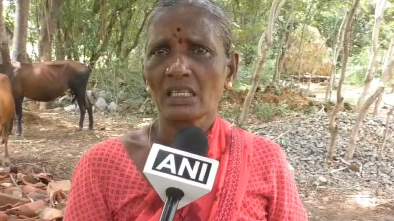 வேலூர் நகை திருட்டு.. ஜம்மு காஷ்மீரில் என் பொண்ணு - அழுது மன்றாடிய ராணுவ வீரரின் தாய்