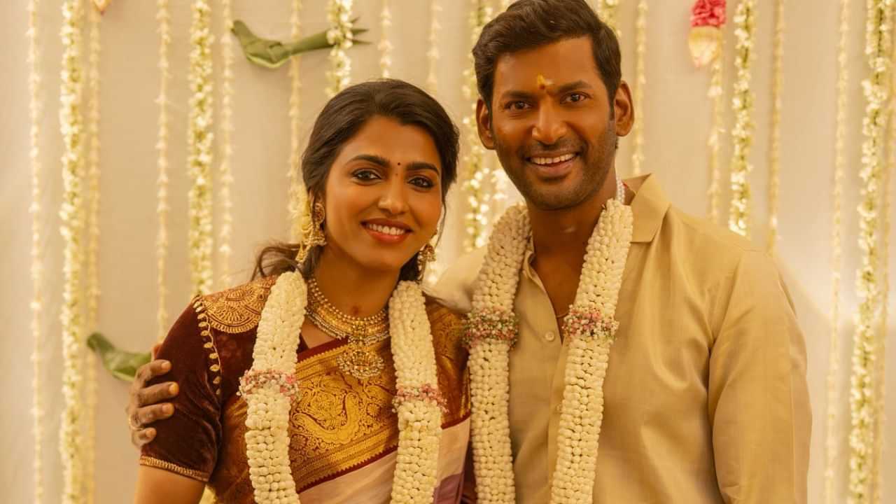 இன்னைக்கு கல்யாணமே நடந்து இருக்கும்... ஆனால் - விஷால் சொன்ன விசயம்! இன்னைக்கு கல்யாணமே நடந்து இருக்கும்... ஆனால் - விஷால் சொன்ன விசயம்!