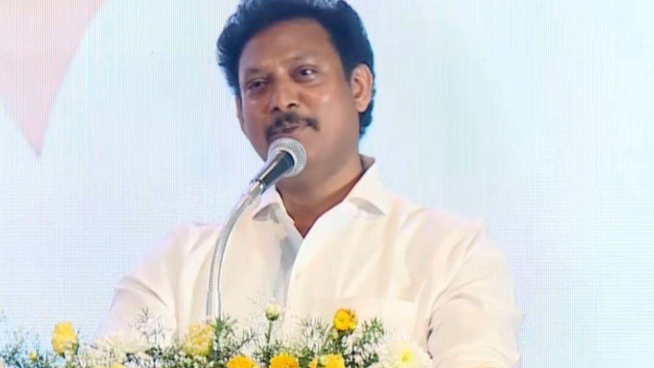 Teachers' Day 2025:  சம்மட்டி அடி நல்லது - கதை சொல்லி புரியவைத்த அன்பில் மகேஷ்