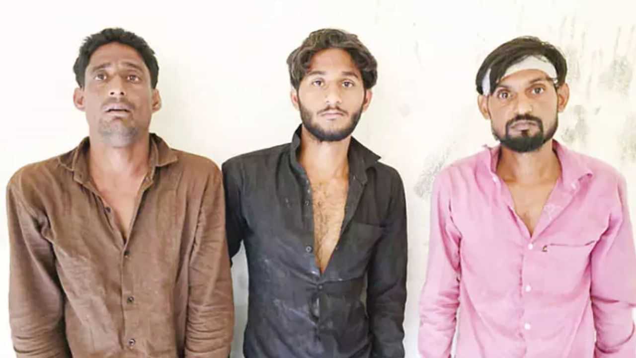 பசை தடவி ஏடிஎம் மிஷினில் கொள்ளை.. ஓசூரில் சிக்கிய வடமாநில கும்பல்!