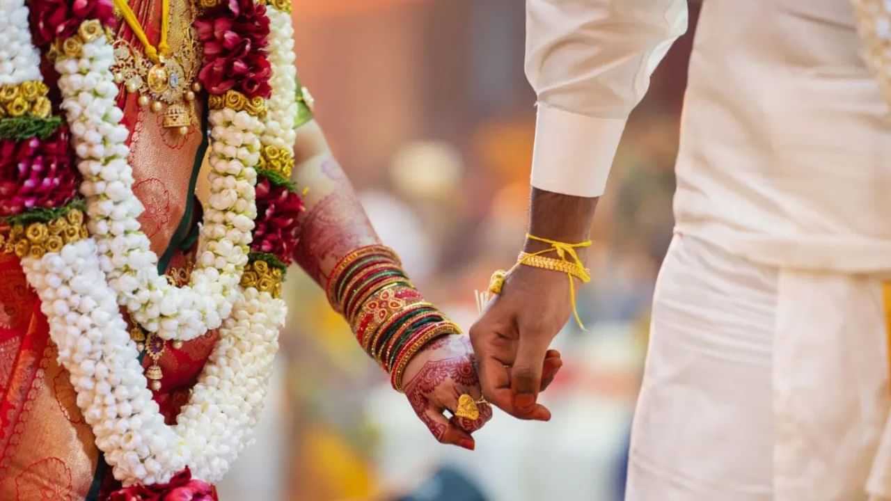 திருமண வாழ்க்கை மகிழ்ச்சியாக அமைய வேண்டுமா? - இதோ டிப்ஸ்! திருமண வாழ்க்கை மகிழ்ச்சியாக அமைய வேண்டுமா? - இதோ டிப்ஸ்!