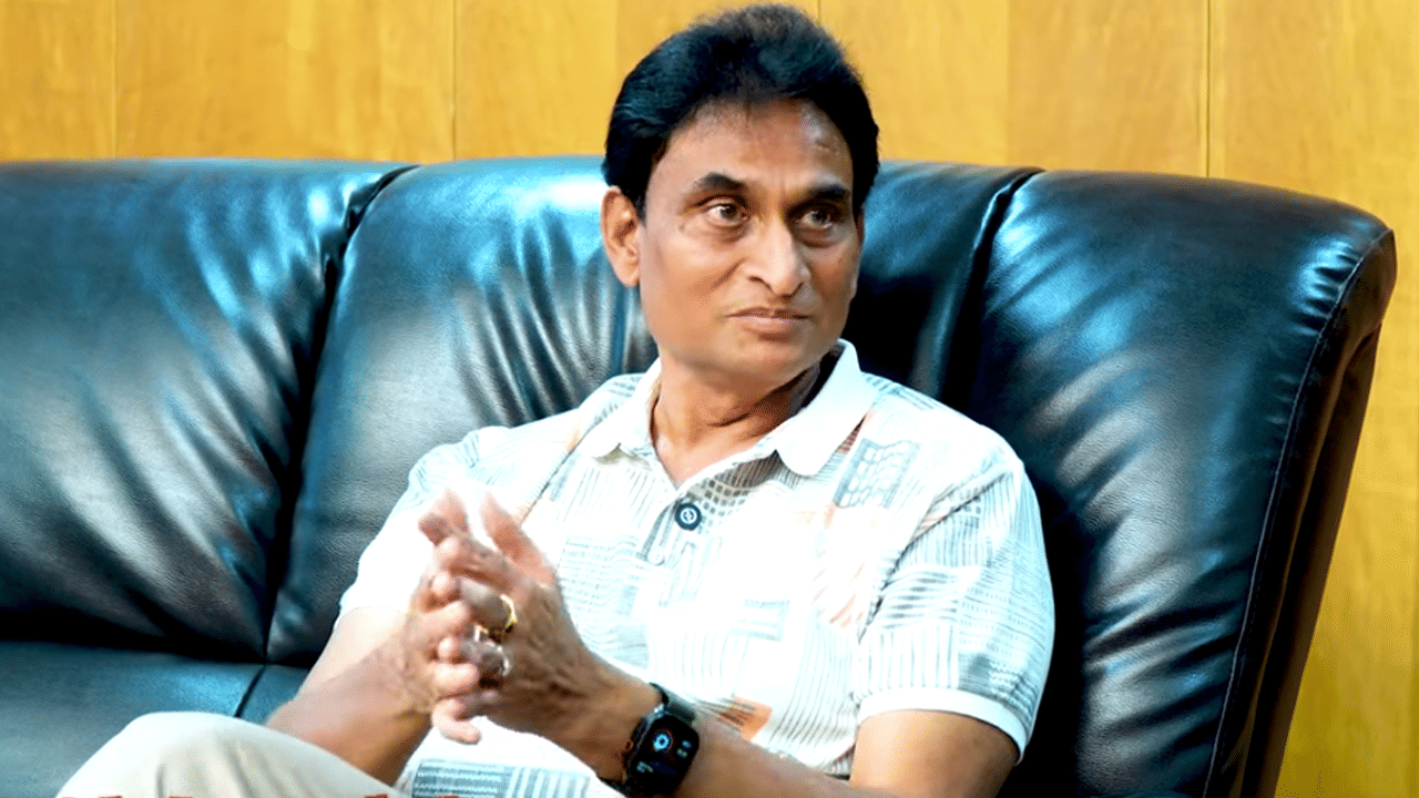 1 ரூபாய் ஷாம்பூ பாக்கெட்… இந்தியாவில் தொழில் புரட்சிக்கு காரணமான தமிழர் – கவின்கேர் நிறுவனத்தின் வெற்றிக் கதை 1 ரூபாய் ஷாம்பூ பாக்கெட்… இந்தியாவில் தொழில் புரட்சிக்கு காரணமான தமிழர் – கவின்கேர் நிறுவனத்தின் வெற்றிக் கதை