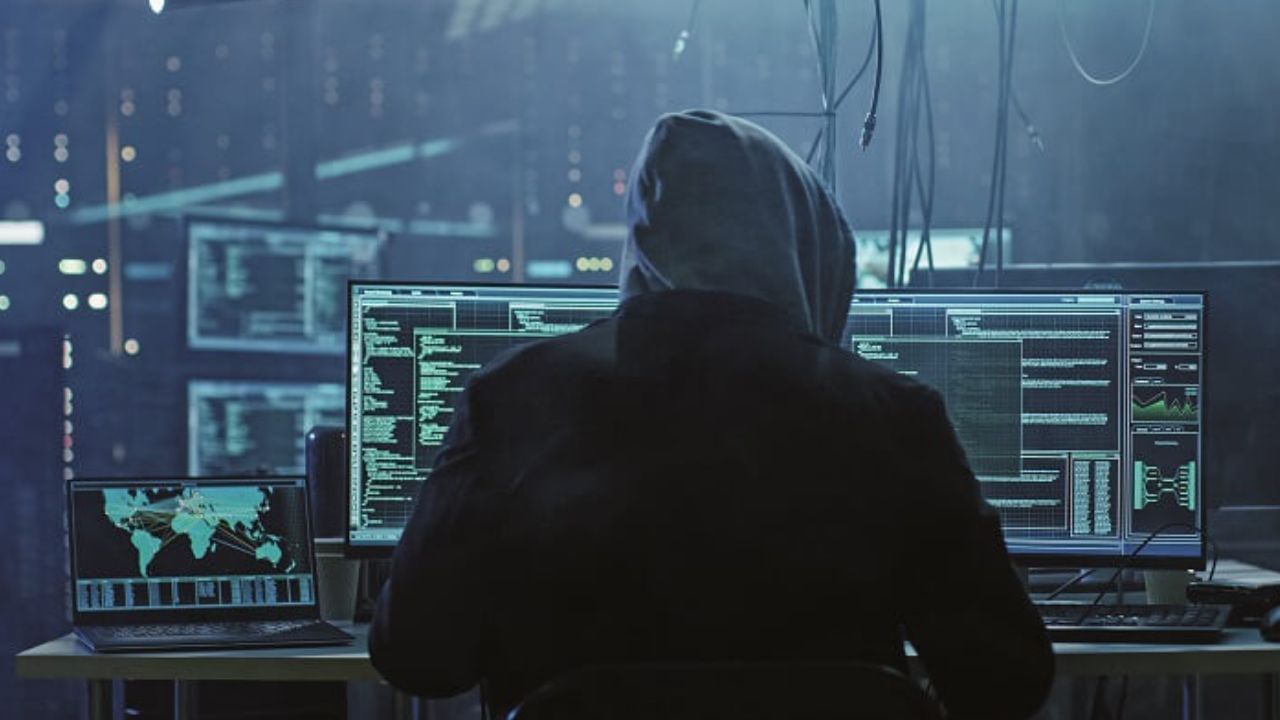 Cyber Crime: தமிழ்நாட்டை அலறவிடும் 2 சைபர் மோசடிகள்.. மக்களே உஷார்!