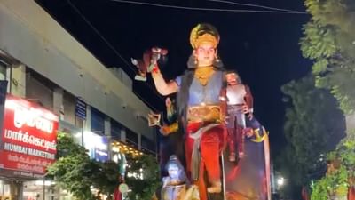 தசரா விழா.. தூத்துக்குடியில் களைகட்டிய கொண்டாட்டம்! தசரா விழா.. தூத்துக்குடியில் களைகட்டிய கொண்டாட்டம்!