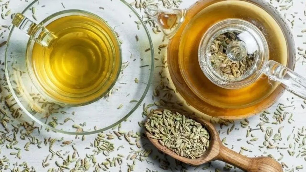 Health Tips: செரிமானம் முதல் எடை குறைப்பு வரை.. அற்புதம் தரும் சோம்பு தண்ணீர் நன்மை..! Health Tips: செரிமானம் முதல் எடை குறைப்பு வரை.. அற்புதம் தரும் சோம்பு தண்ணீர் நன்மை..!