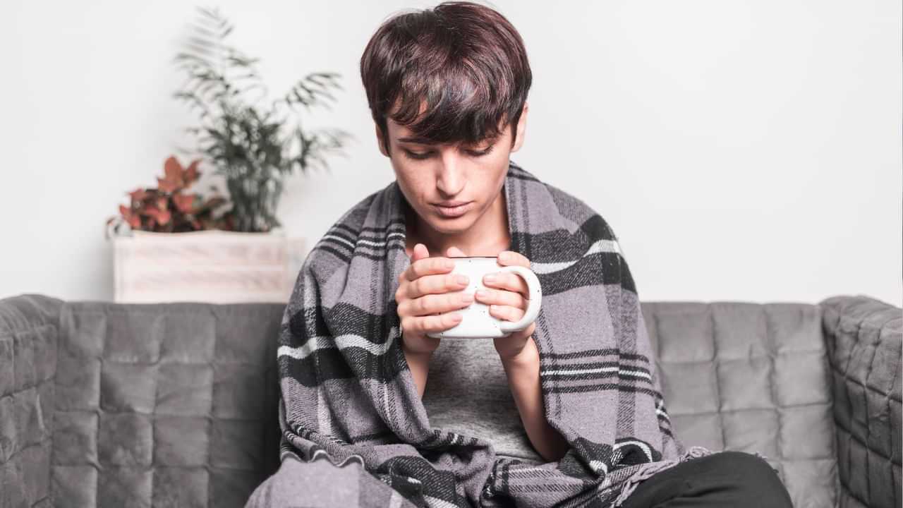 Health Tips: காய்ச்சல் இருக்கும்போது ஏன் காபி குடிக்கக்கூடாது? இது ஏன் நல்லத்தல்ல..? Health Tips: காய்ச்சல் இருக்கும்போது ஏன் காபி குடிக்கக்கூடாது? இது ஏன் நல்லத்தல்ல..?