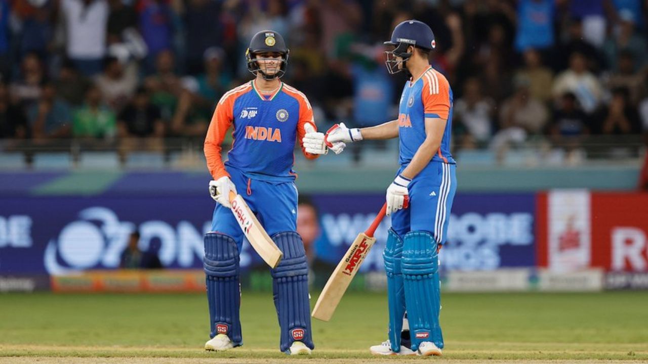 India vs Pakistan: தொடக்கத்தில் சரவெடி காட்டிய அபிஷேக் – கில்.. மிடில் ஆர்டரில் தடுமாற்றம்.. வெற்றியை தட்டி எட்டிய இந்தியா! India vs Pakistan: தொடக்கத்தில் சரவெடி காட்டிய அபிஷேக் – கில்.. மிடில் ஆர்டரில் தடுமாற்றம்.. வெற்றியை தட்டி எட்டிய இந்தியா!