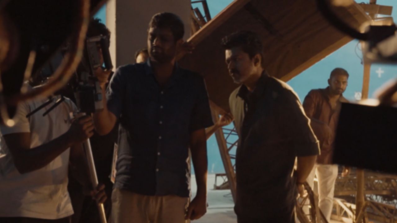 இயக்குநர் எச். வினோத் பிறந்தநாள்… ஜன நாயகன் படக்குழு வெளியிட்ட ஸ்பெஷல் வீடியோ இயக்குநர் எச். வினோத் பிறந்தநாள்… ஜன நாயகன் படக்குழு வெளியிட்ட ஸ்பெஷல் வீடியோ