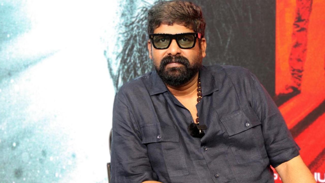 பெரிய இயக்குநர் இயக்கத்தில் முன்னணி கதாப்பாத்திரத்தில் நடிக்கிறேன் – ஜோஜூ ஜார்ஜ் சொன்ன விசயம் பெரிய இயக்குநர் இயக்கத்தில் முன்னணி கதாப்பாத்திரத்தில் நடிக்கிறேன் – ஜோஜூ ஜார்ஜ் சொன்ன விசயம்