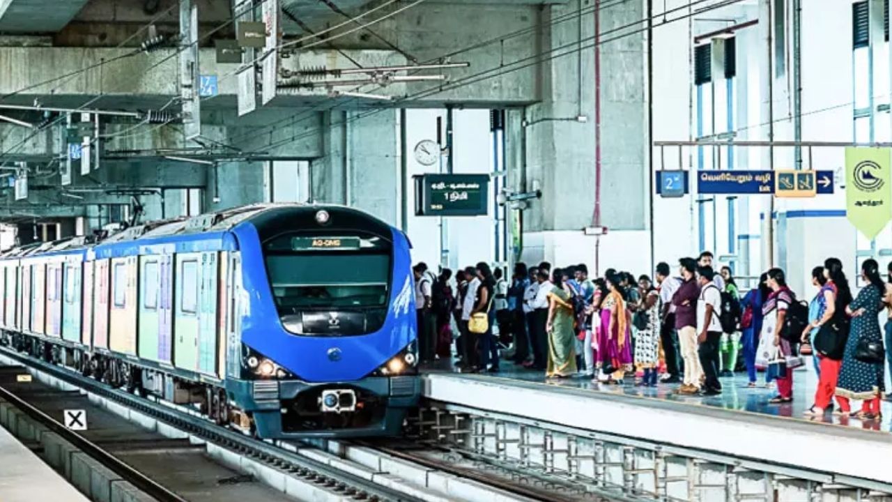 மக்களே நோட் பண்ணுங்க.. சென்னை மெட்ரோ ரயில் நேரம் மாற்றம்!