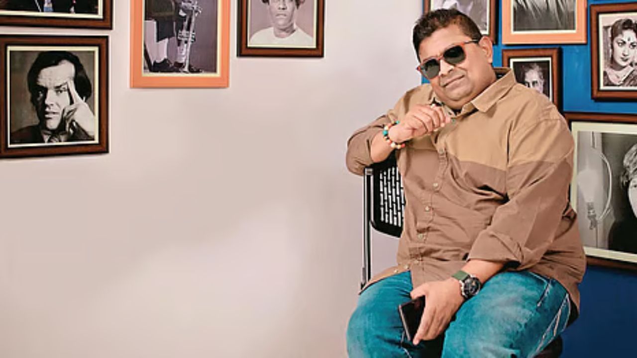 HBD Mysskin: கருப்பு கண்ணாடி… கலகல பேச்சு… மல்டி டேலண்ட் கொண்ட மிஷ்கினுக்கு ஹேப்பி பர்த்டே! HBD Mysskin: கருப்பு கண்ணாடி… கலகல பேச்சு… மல்டி டேலண்ட் கொண்ட மிஷ்கினுக்கு ஹேப்பி பர்த்டே!