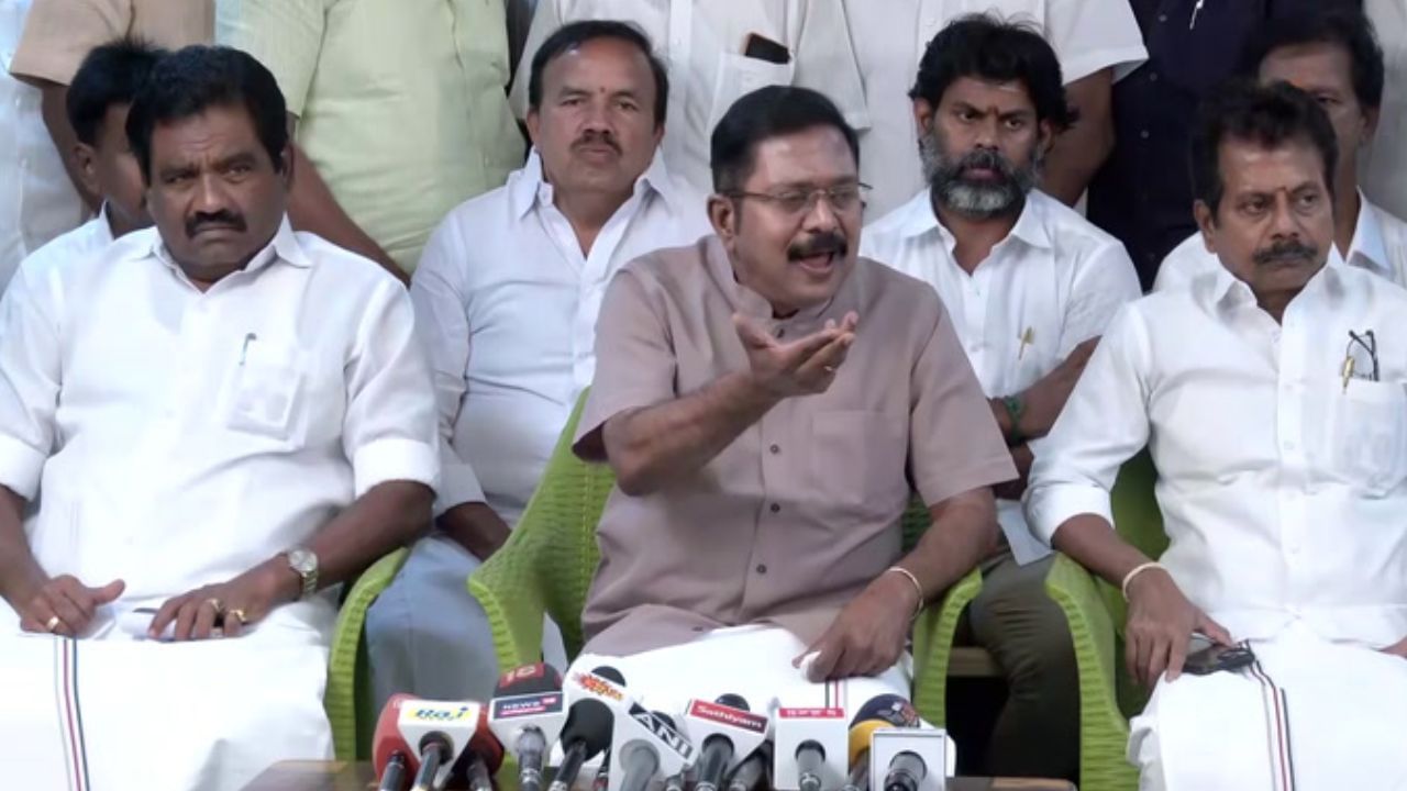 எடப்பாடி பழனிசாமி இருக்கும் வரை.. பாஜக கூட்டணி முறிவு குறித்து டிடிவி தினகரன்!