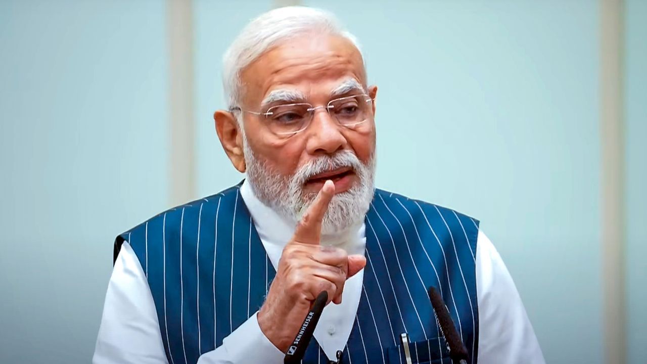 ’இந்தியாவின் வளர்ச்சிக்கு உதவும்’ ஜிஎஸ்டி சீர்திருத்தம் குறித்து பேசிய பிரதமர் மோடி ’இந்தியாவின் வளர்ச்சிக்கு உதவும்’ ஜிஎஸ்டி சீர்திருத்தம் குறித்து பேசிய பிரதமர் மோடி