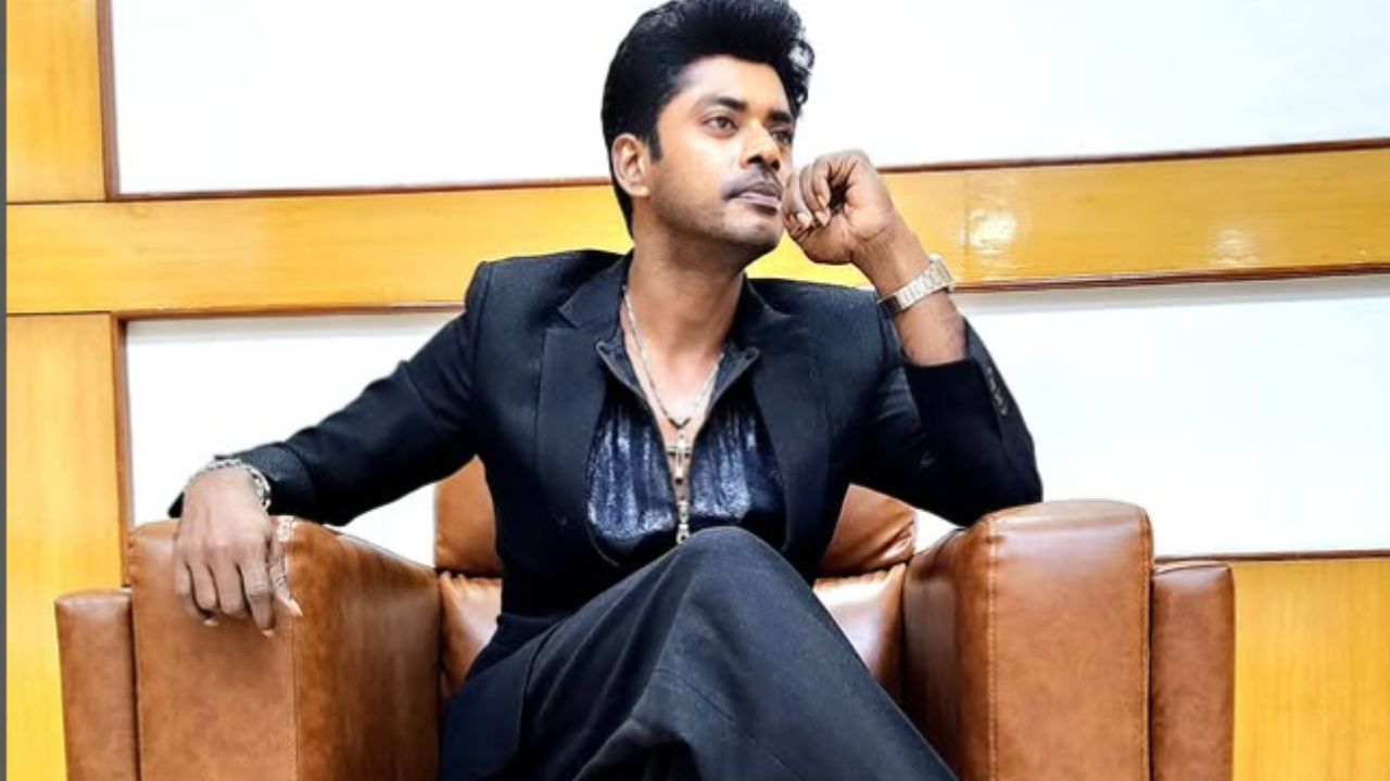 டான்ஸ் கோரியோவில் அந்த விசயம் மிகவும் பிரஷரா இருக்கு – சாண்டி மாஸ்டர்!