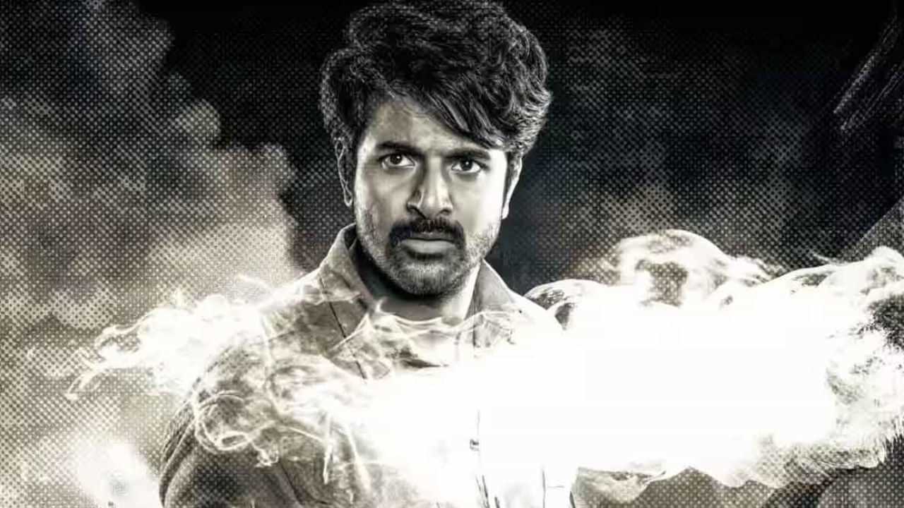 பராசக்தி படத்தில் பிரபல தெலுங்கு நடிகர்... உறுதி செய்த சிவகார்த்திகேயன் பராசக்தி படத்தில் பிரபல தெலுங்கு நடிகர்... உறுதி செய்த சிவகார்த்திகேயன்