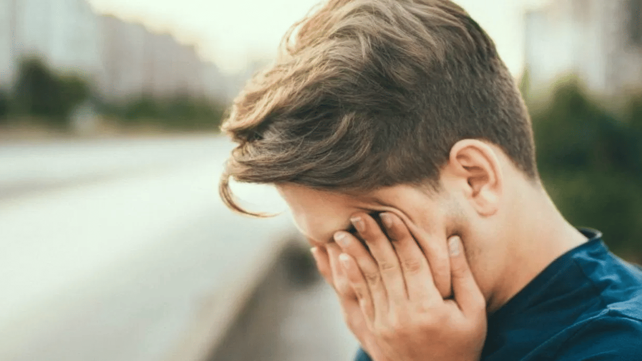 மலச்சிக்கல் முதல் புற்றுநோய் வரை... தூக்கமின்மையால் ஏற்படும் விளைவுகள் - எச்சரிக்கும் மருத்துவர்கள் மலச்சிக்கல் முதல் புற்றுநோய் வரை... தூக்கமின்மையால் ஏற்படும் விளைவுகள் - எச்சரிக்கும் மருத்துவர்கள்